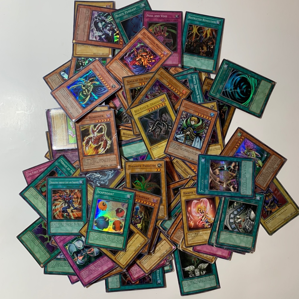 YUGIOH VINTAGE CARDS LOT